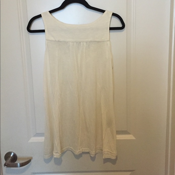 Forever 21Cream Floral Crochet Tank Top - Picture 3 of 3